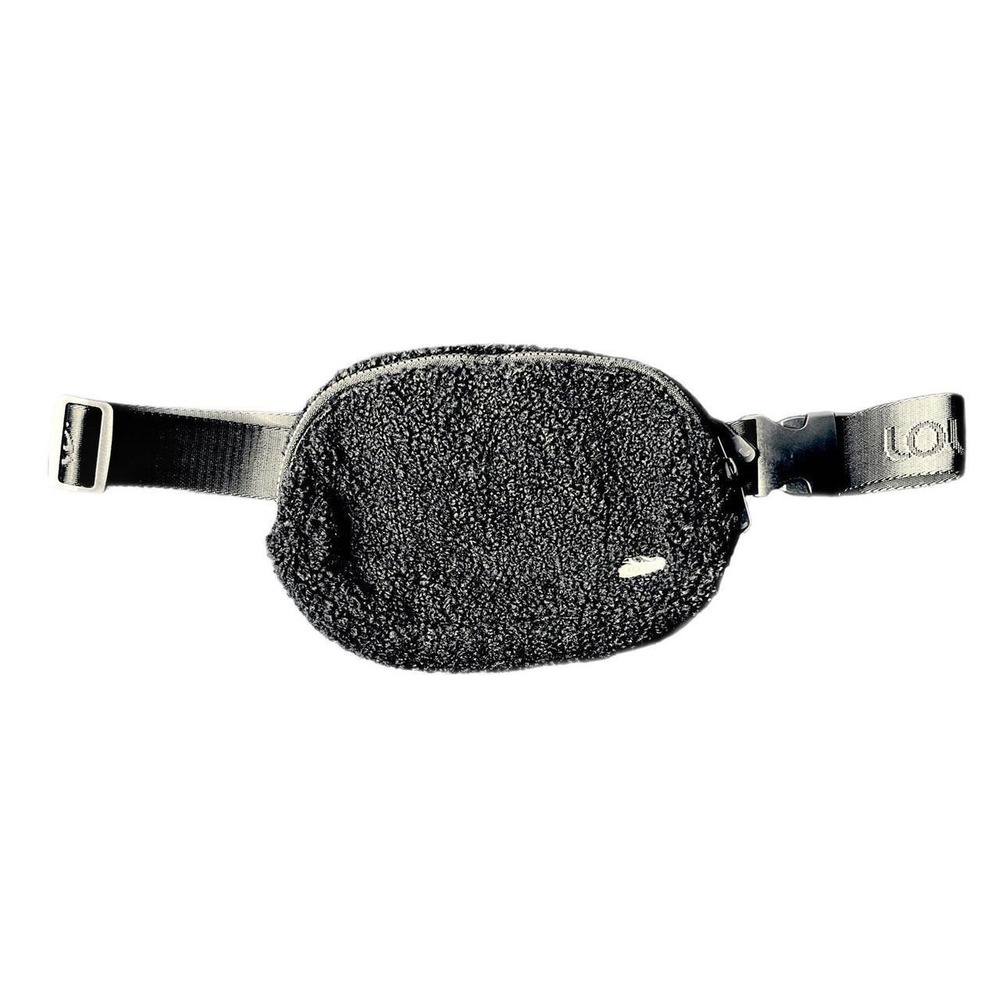 Lolë Sherpa Belt Bag Black Fleece Fanny Pack OS